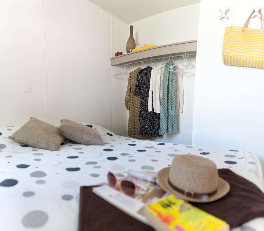 Camping Officiel Siblu Les Pierres Couchees Saint-Brevin-les-Pins Habitación foto