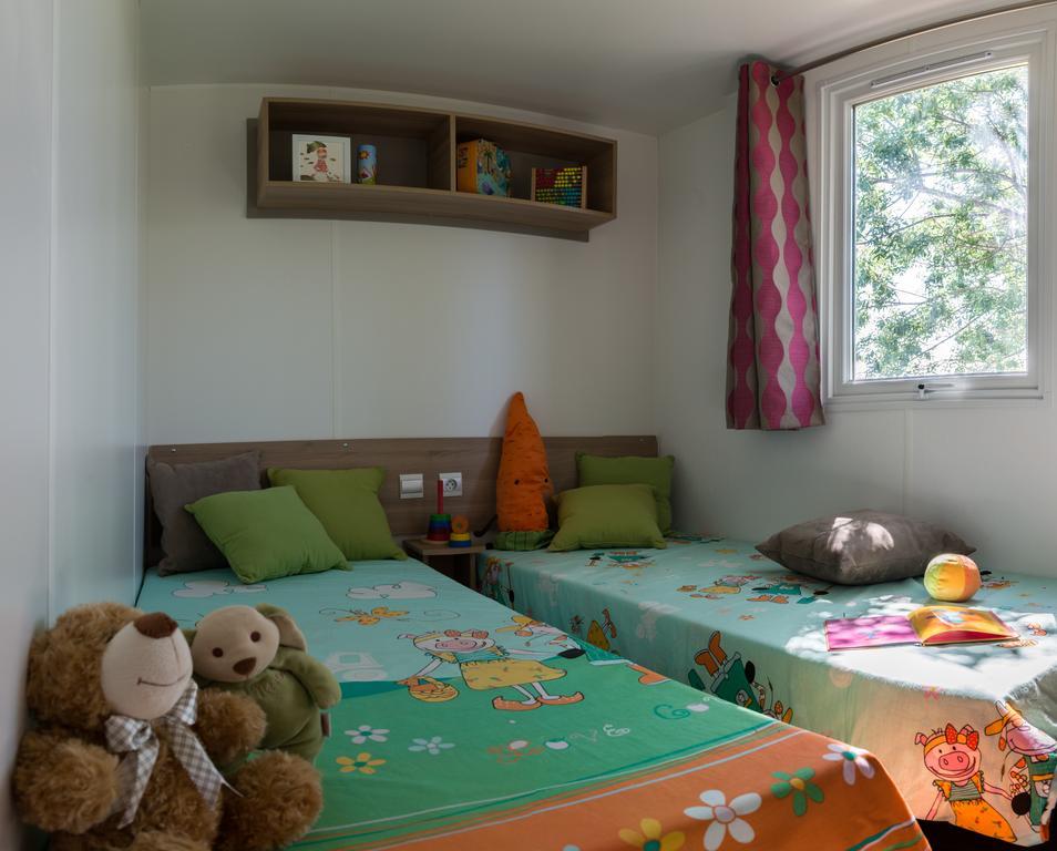 Camping Officiel Siblu Les Pierres Couchees Saint-Brevin-les-Pins Habitación foto